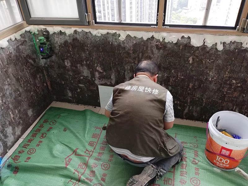 飘窗漏水怎么办？六步解决楼上漏水楼下受损问题