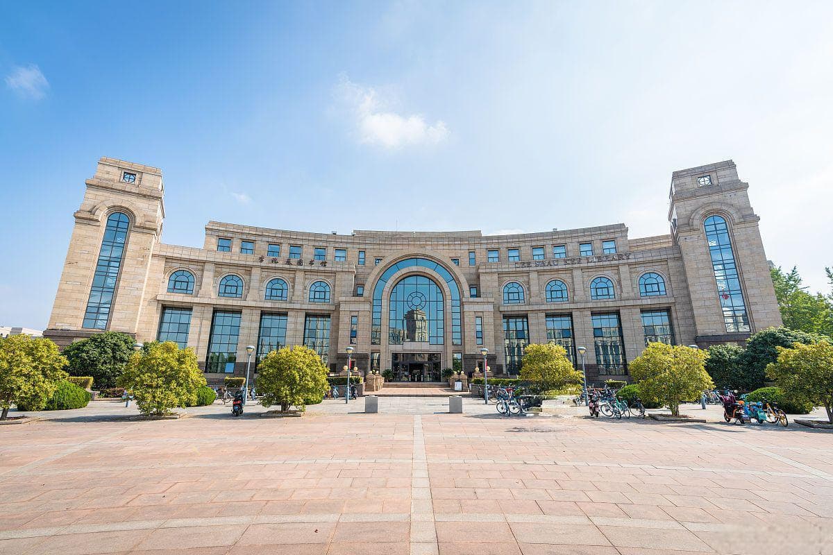 2024年上海市大学排名：30所高校最新排名及星级等级