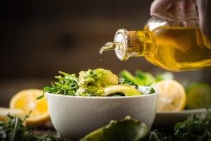 酪梨油的功效与好处：营养价值及健康益处全解析