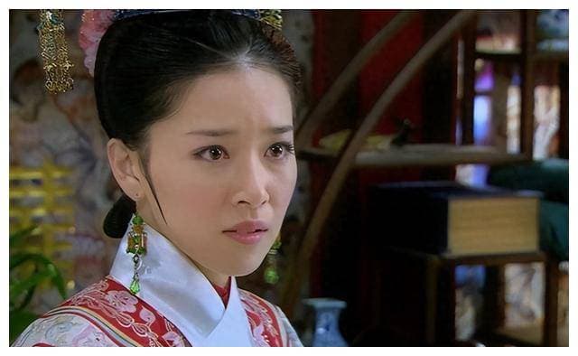 清朝侧福晋、庶福晋、侍妾都有何区别？家里谁的地位待遇更高？
