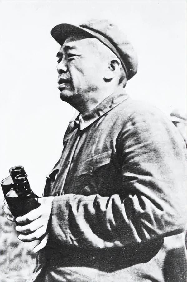 元帅中只有林彪和彭德怀敢顶撞毛泽东，为何两人的结局差别如此大