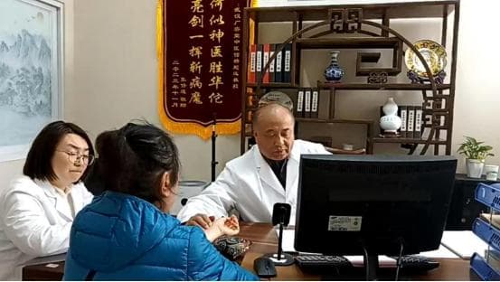 养胃时间表：规律饮食和作息对胃的重要性