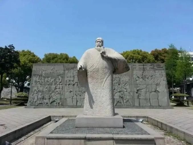 端午节除了纪念屈原，为什么还会追思伍子胥