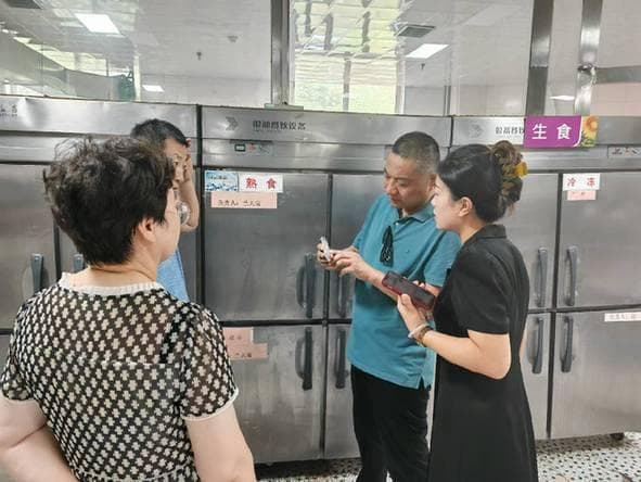强化养老机构食品安全 守护老年人“舌尖上的幸福”