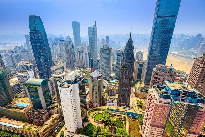 世界最大城市之一，建成区面积超过许多国家，总面积接近13个上海
