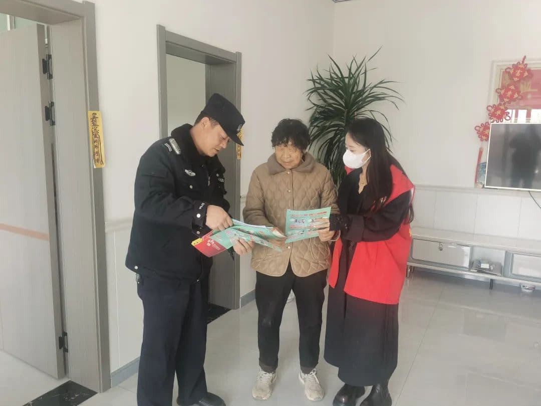 守护平安 | 进社区、进家庭、进企业……反诈“警囊”遍地开花