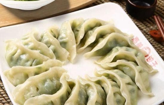 包韭菜饺子时，牢记2放2不放，可惜很多人不懂，难怪吃了烧心