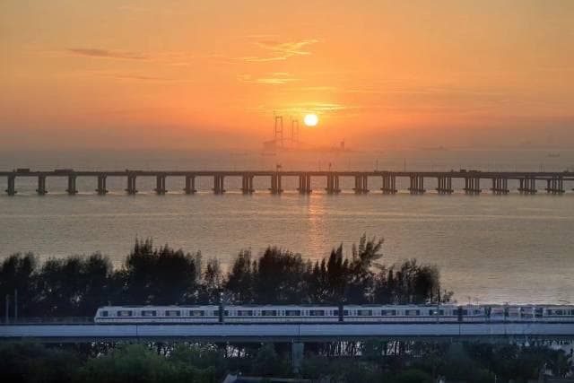 深圳文旅“新大陆”：一桥飞架，更多“诗与远方”｜湾道跨越 深融未来