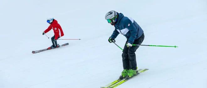 当滑雪成为年轻人的新社交标签 冰雪经济热度翻番