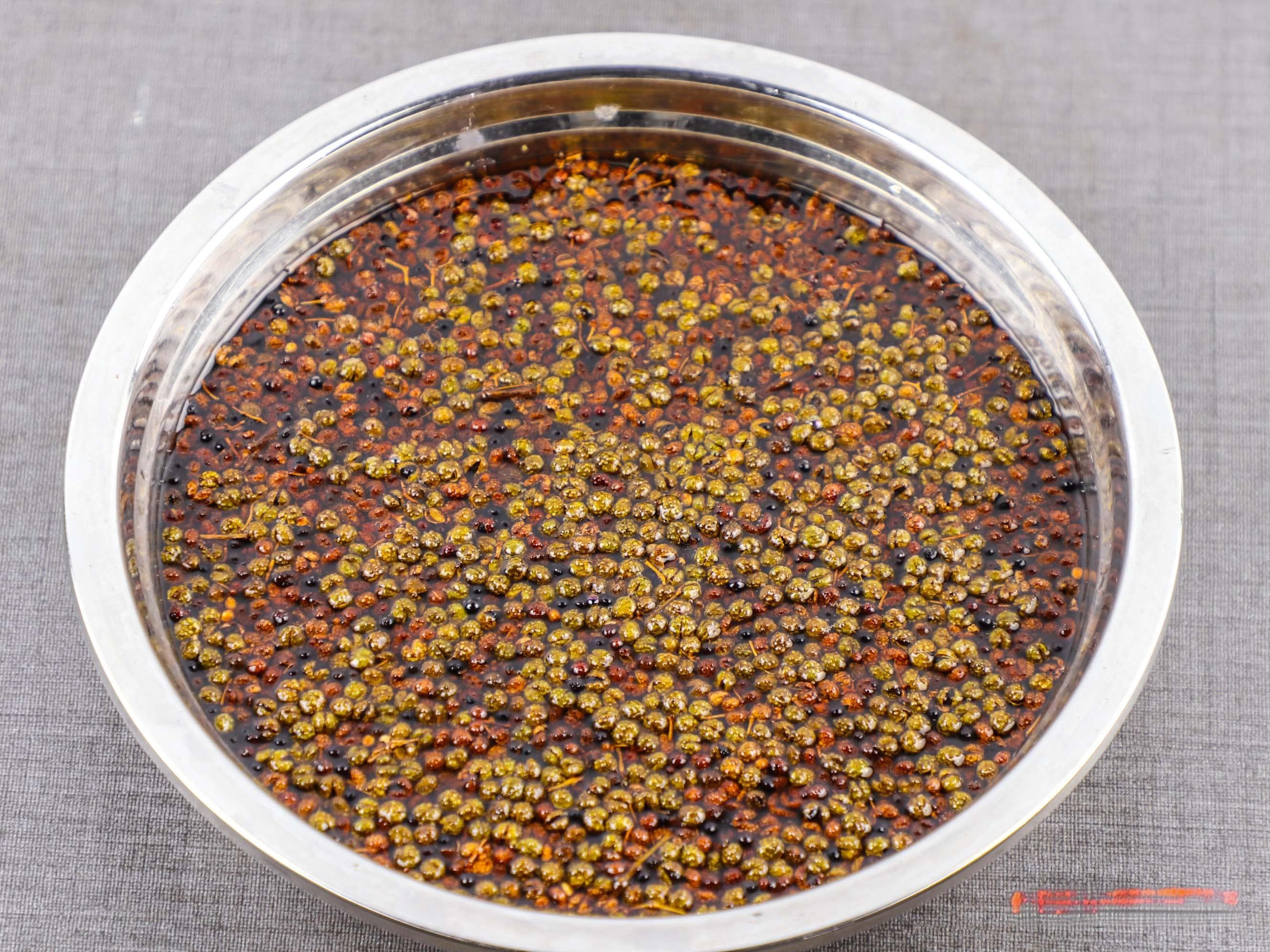 麻椒油的做法与配方技巧，掌握油温是关键，在家很容易做出来
