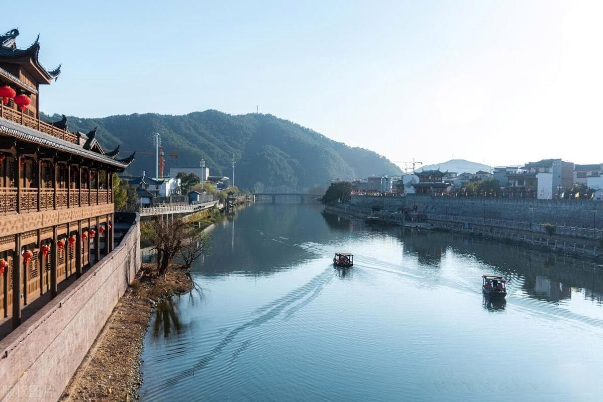 长汀古城：5大景点必游，客家美食与住宿全攻略