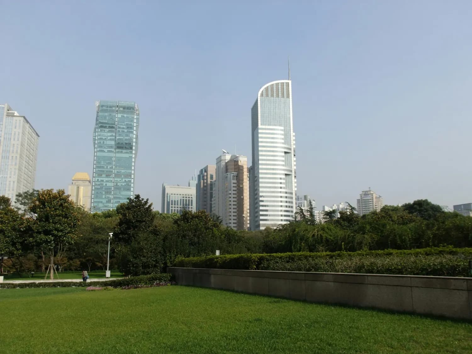 深圳的自然奇观：从山海到草原，这些城市里的自然秘境你都发现了吗？