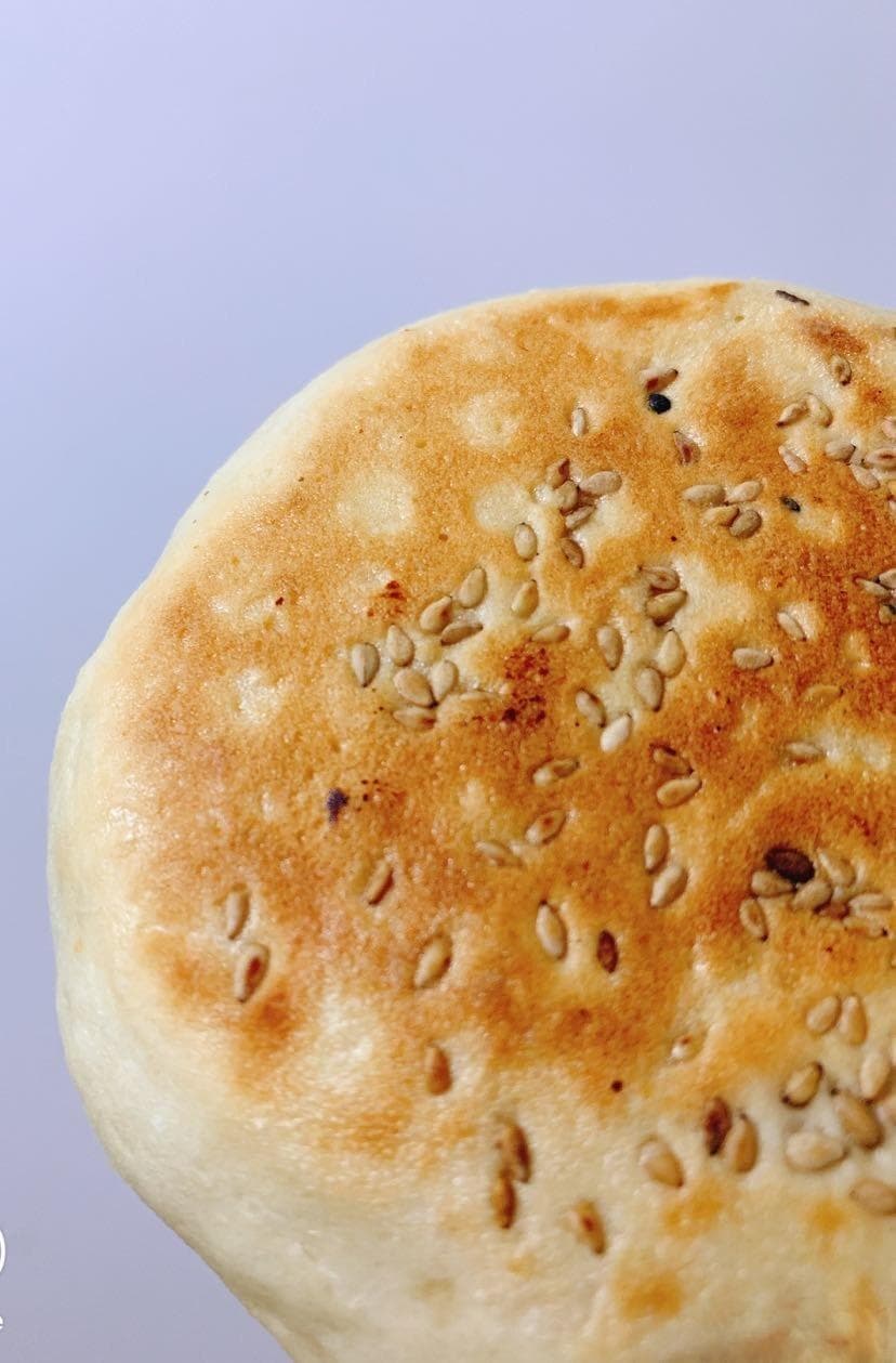 比葱油饼、蒸包子还简单的传统烤烧饼超细教程