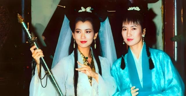 姐妹反串CP的典范：赵雅芝和叶童的33年友谊