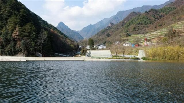 陇南康县：文旅花繁竞芬芳