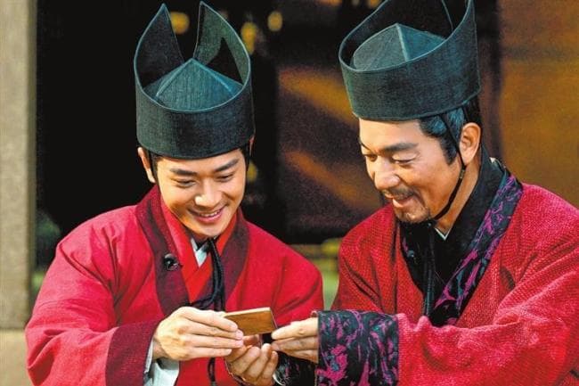 【视界】《简牍探中华》之《居延汉简》——勾勒汉代边塞生活画卷