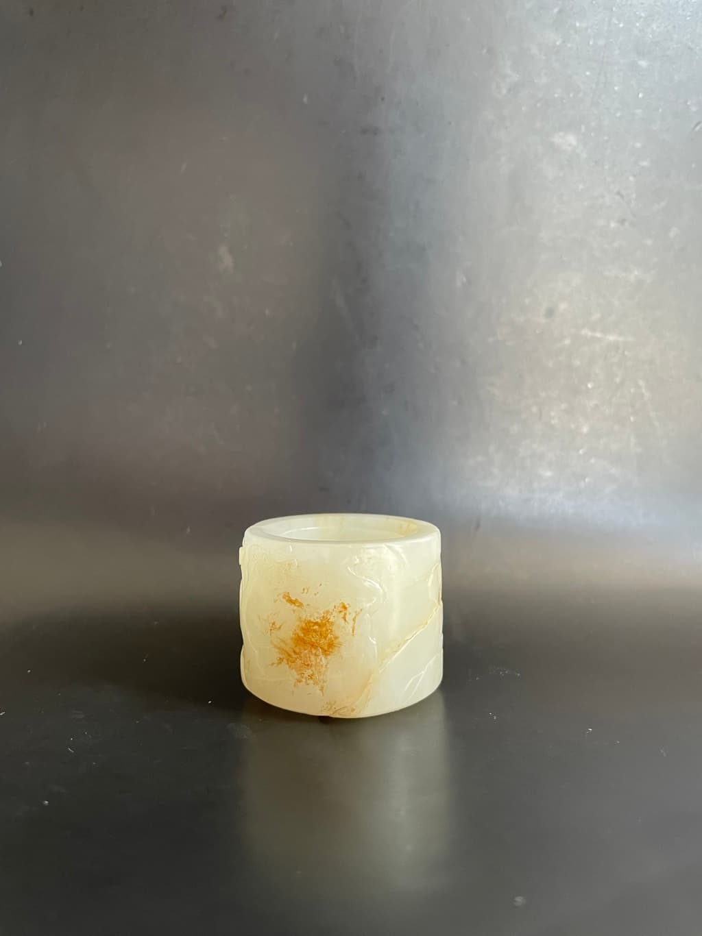 乾隆御制潮物：玉扳指的历史与文化
