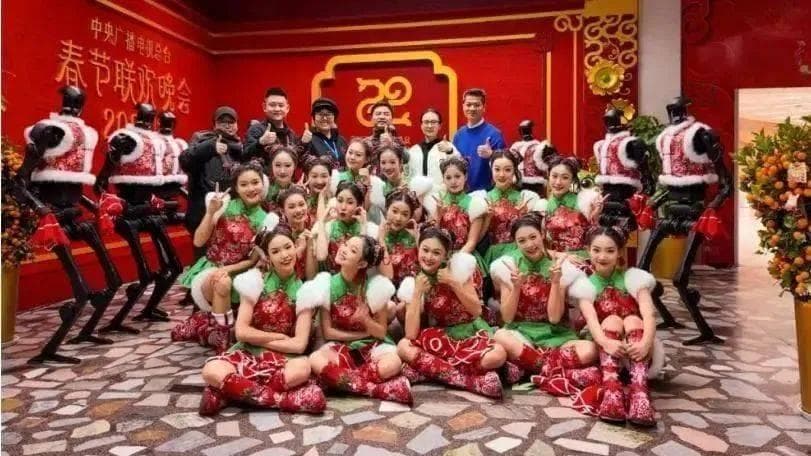 春晚机器人“福兮”亮相，失误背后藏小彩蛋？宇树科技揭秘