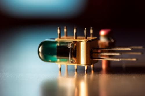 全面解析PIN二极管：原理、结构及射频领域的应用揭秘