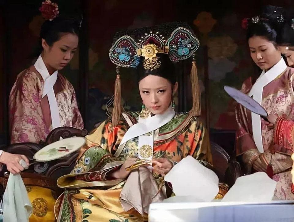 剧情精良加现实映射，《甄嬛传》下架传闻中热度反增