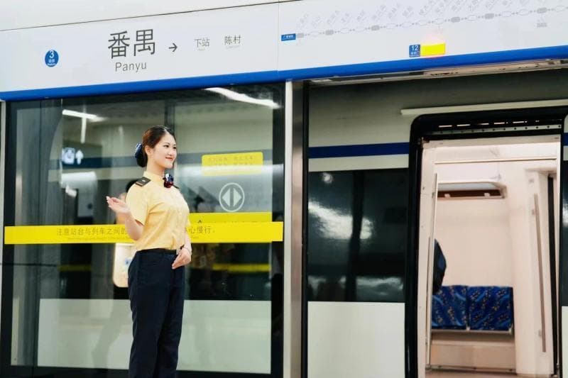 “四线”连五城 粤港澳大湾区最长城际铁路贯通 从广州到肇庆、惠州中心区只需一小时