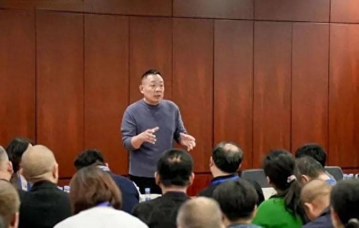 胖东来“彩礼事件”：企业文化如何平衡私权？