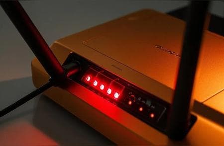 宽带盒子闪红灯怎么办？路由器光信号故障排查指南