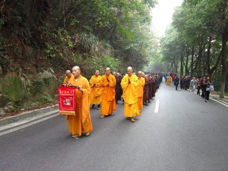 广东清明节的习俗：拜山