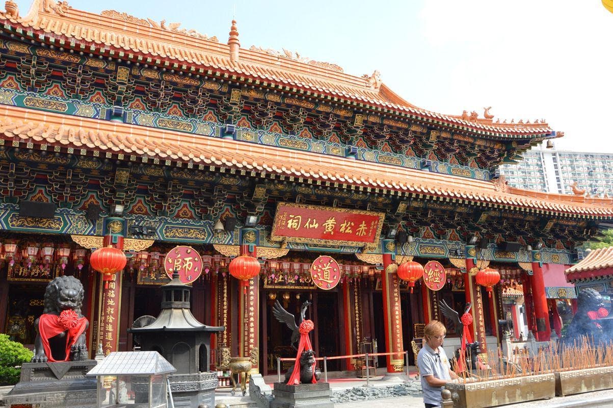 香港黄大仙祠：百年庙宇，祈福圣地