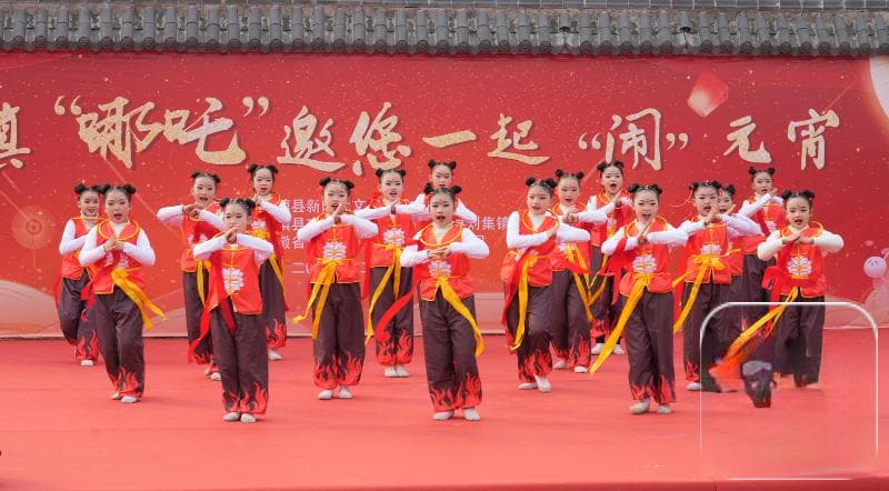 两地“哪吒”生遐想 观影热带动哪吒文化热潮