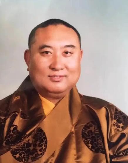 29年前，十一世班禅额尔德尼·确吉杰布是怎样被认定为活佛的？