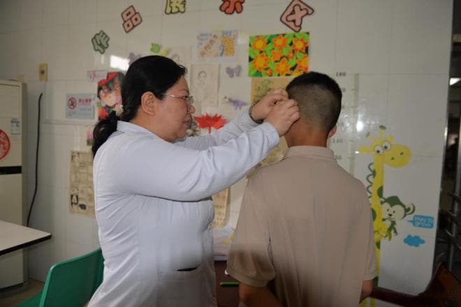 郑州市第八人民医院刘秉：中西医结合，为患者点亮心灯