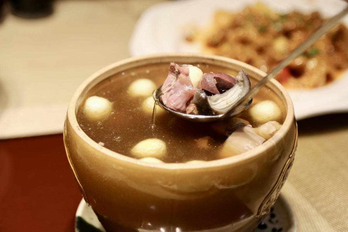 福建闽菜与福州菜美食特辑：佛跳墙、荔枝肉、黄鱼、肉燕、福州鱼丸、捞化都是必吃