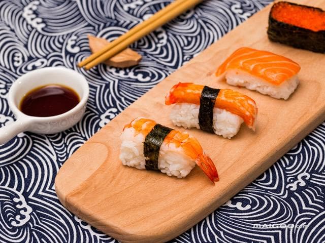 日本饮食文化：从杂食到造型美，解密日本餐桌上的独特传统