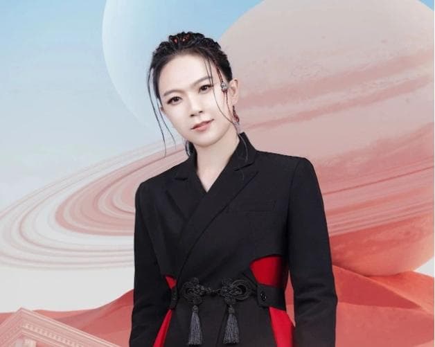 张芸京：用独特嗓音唱响华语乐坛的“偏爱”