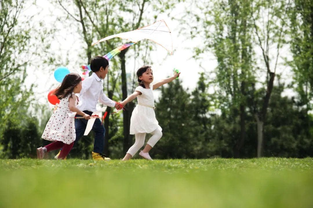 妈妈，小时候的事情记不住真的不怪我呀……