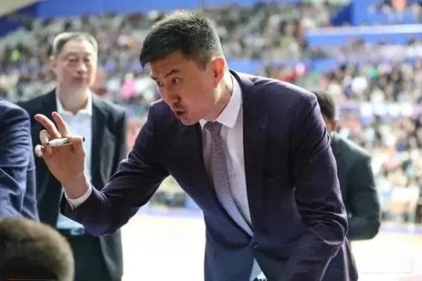 CBA主教练待遇：津贴、奖金和合同条款