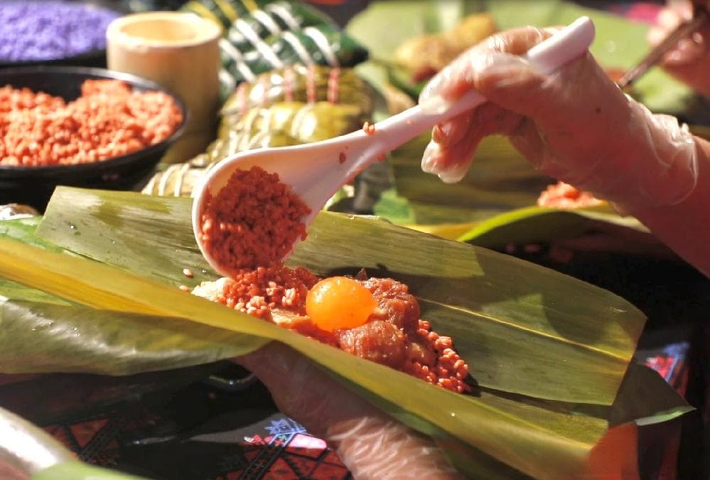 五指山苗家船形五色粽：传统与创新并存的美食