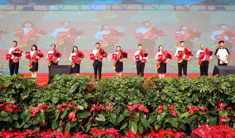 昌乐二中：创新师德师风建设，打造百年文化名校