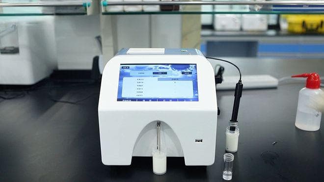 牛奶分析仪：全面了解奶品成分与安全指标