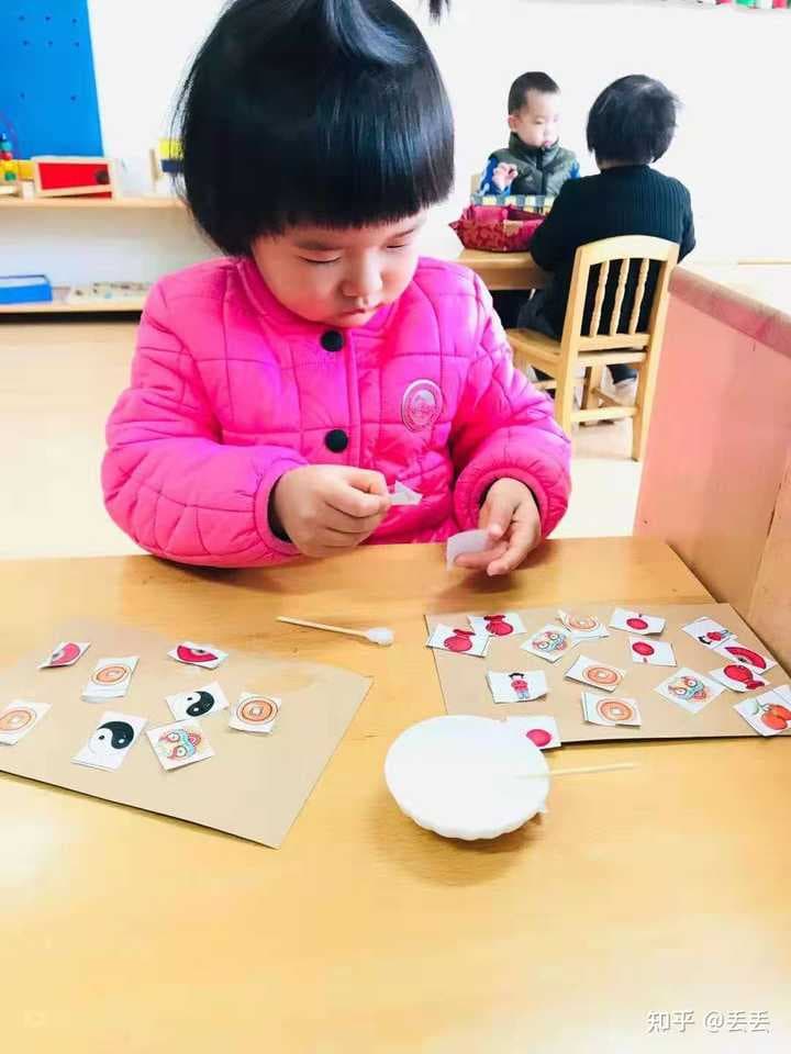 数学思维在日常生活中的应用实例解析