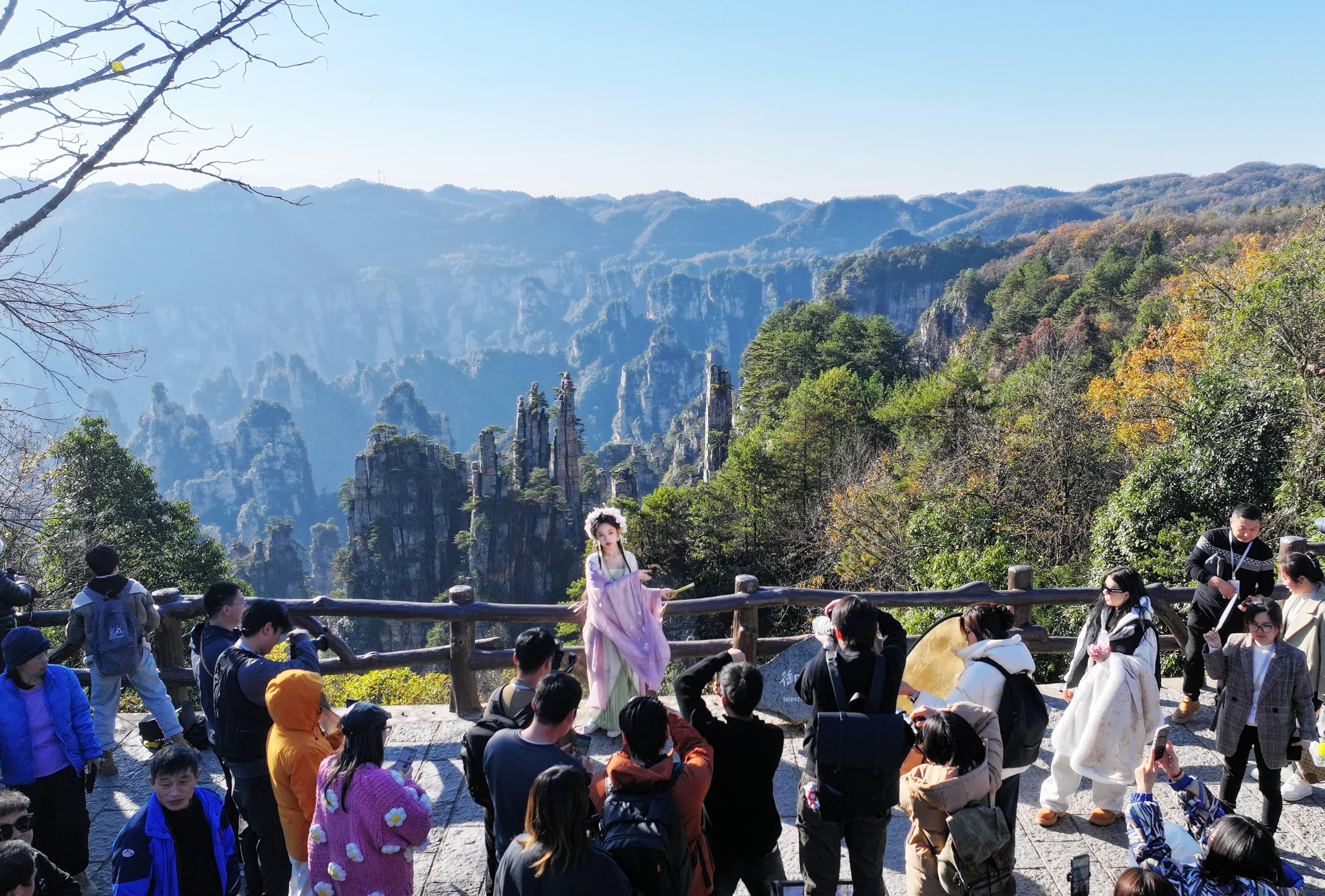 “三千奇峰修仙缘”活动启动，朱姨带你畅游张家界“仙界”