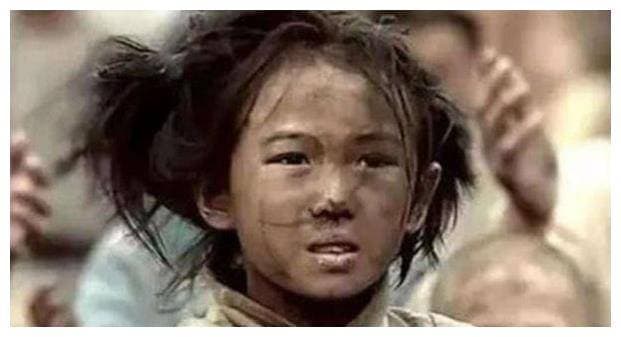 古代闹饥荒时，为何灾民放着河里的鱼虾不吃，宁是要啃树皮？