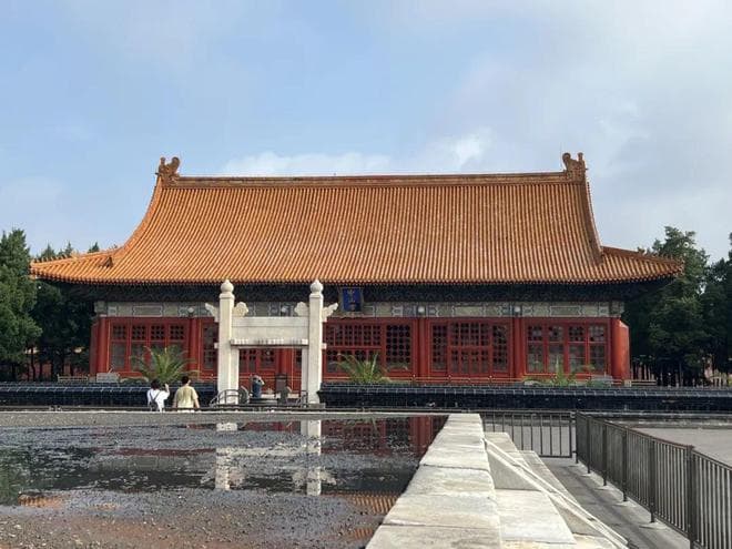 中山公园百年变迁探秘