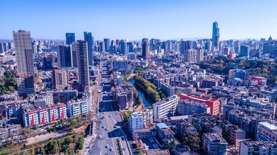2024年国内最适合避暑的9座城市，你最想去哪一个