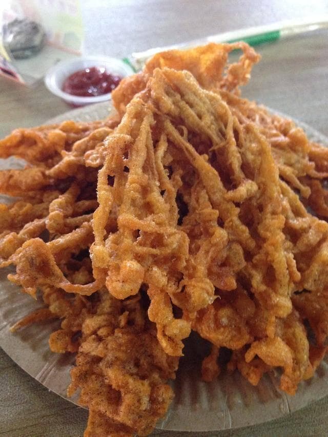炸蘑菇到底用面粉还是淀粉？诀窍告诉你，外酥里嫩比肉香，零失败