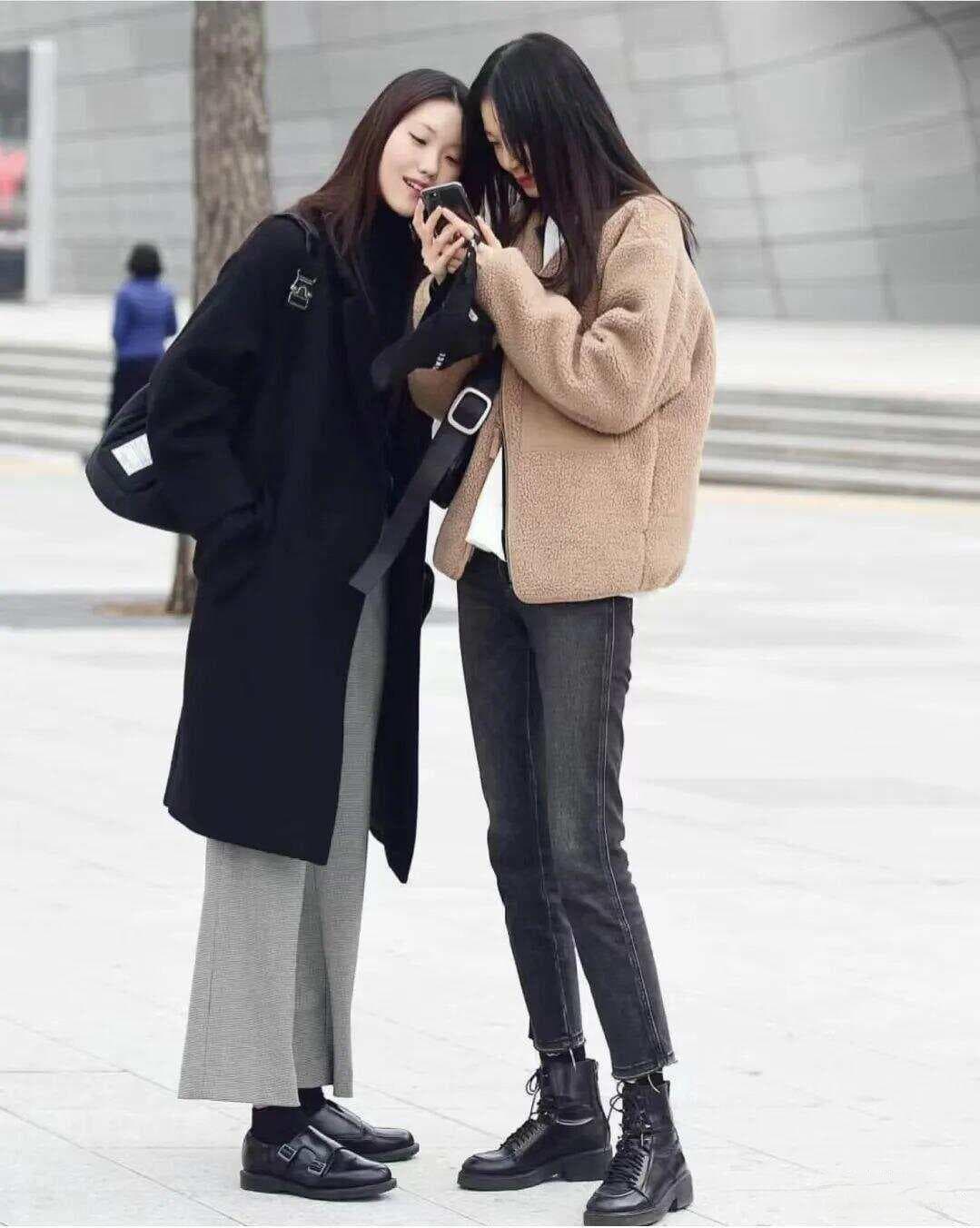 阔腿裤和直筒裤对比，哪个更显瘦显高？分别适合什么身材的人？