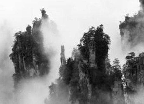 七枚铜钱的象征意义及风水应用：传统文化中的财富密码