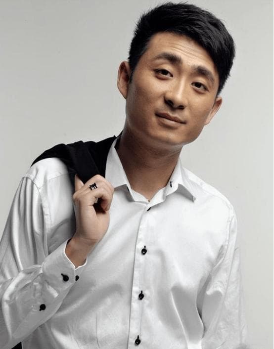 侯耀文弟子郭晓小说：贾仑不是大师兄，郭德纲喊我师哥、师弟都对