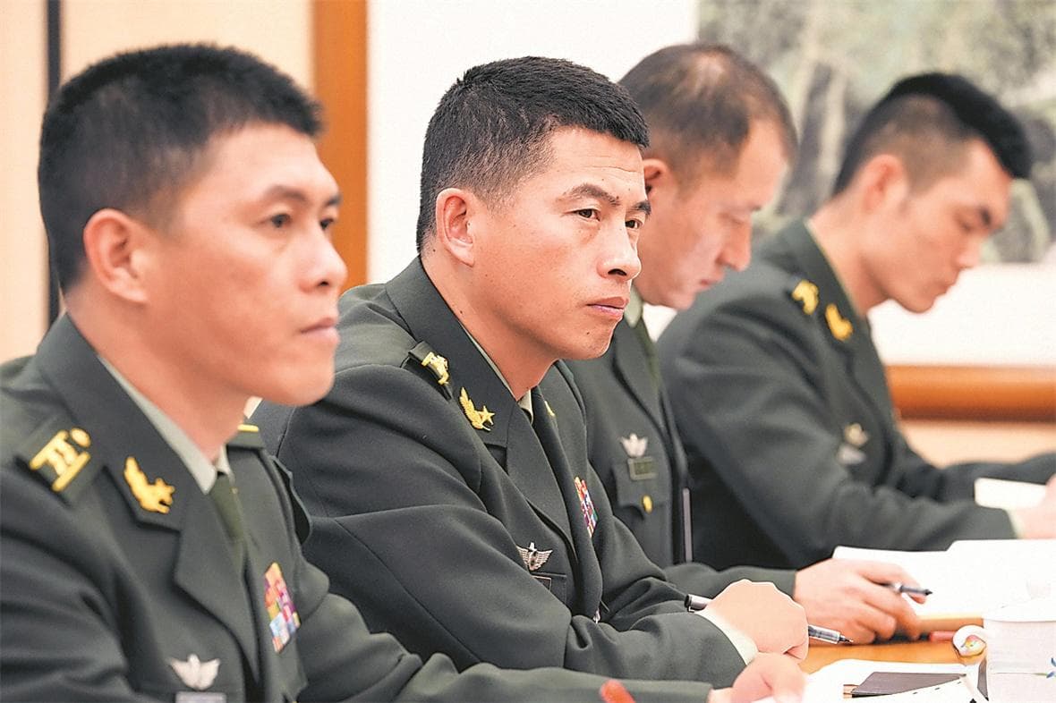 锻造强军英才 建功强军伟业——军队代表委员谈深入实施新时代人才强军战略